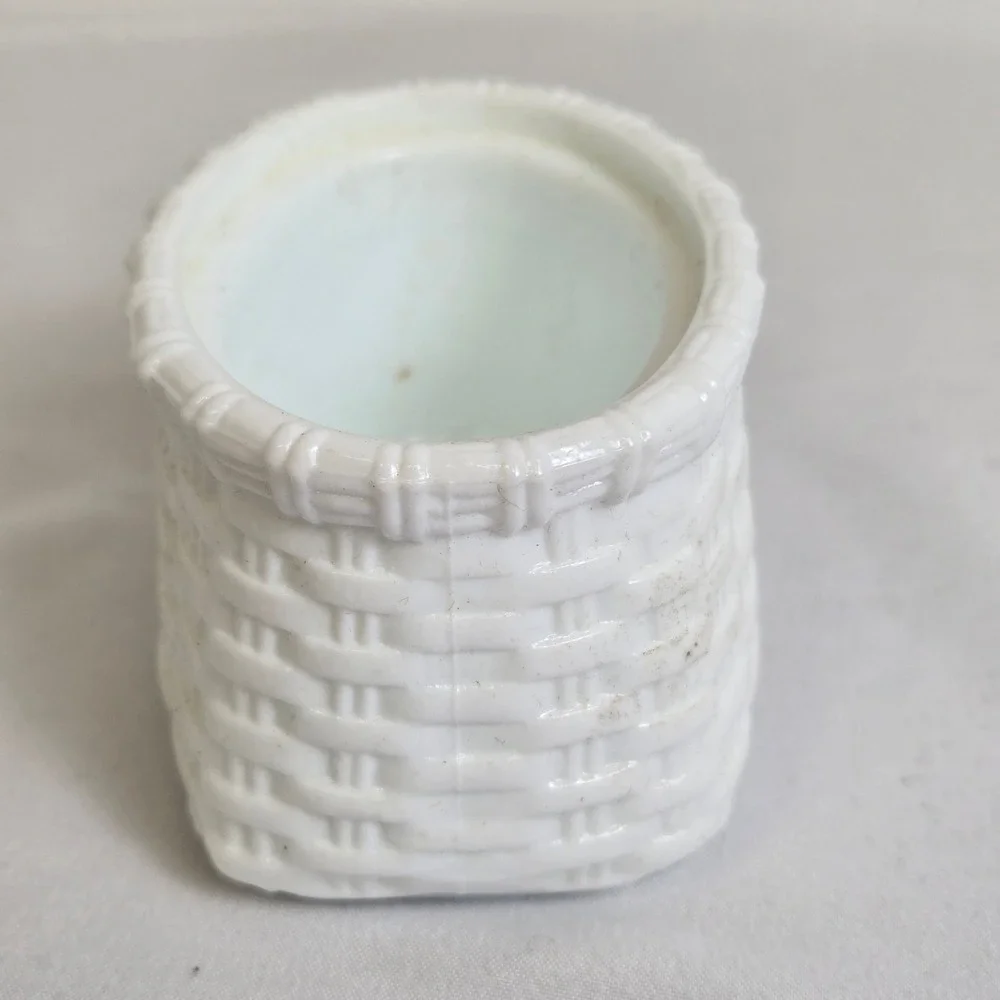 Avon Basket Of Violets Pomander, Violet Wax‎ Fragrance Chips, Flower Vtg 1981